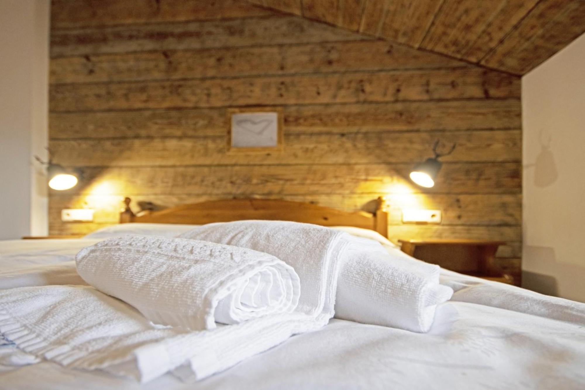 Aurturist Miramonti S. Candido San Candido Chambre photo