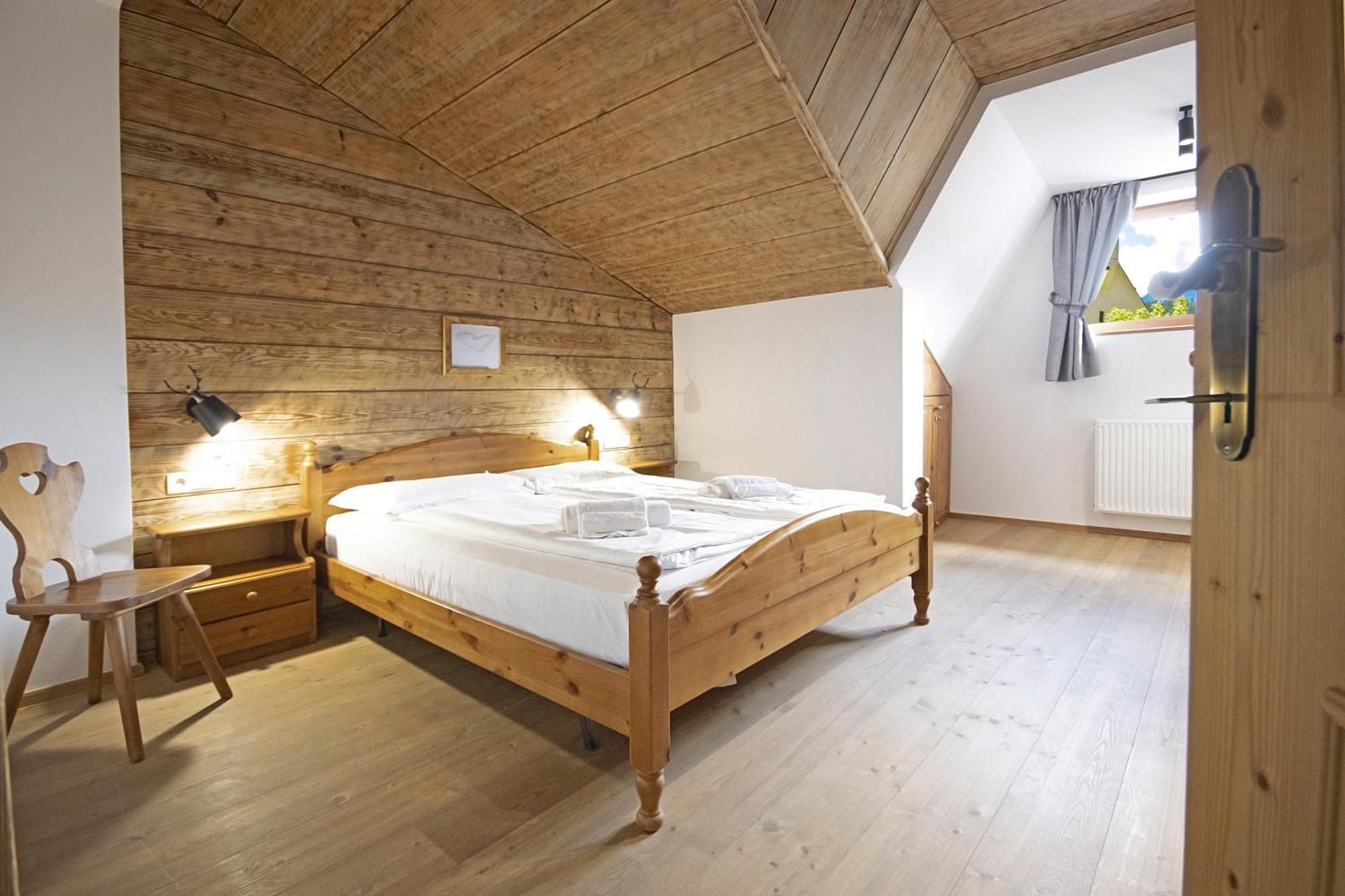 Aurturist Miramonti S. Candido San Candido Chambre photo