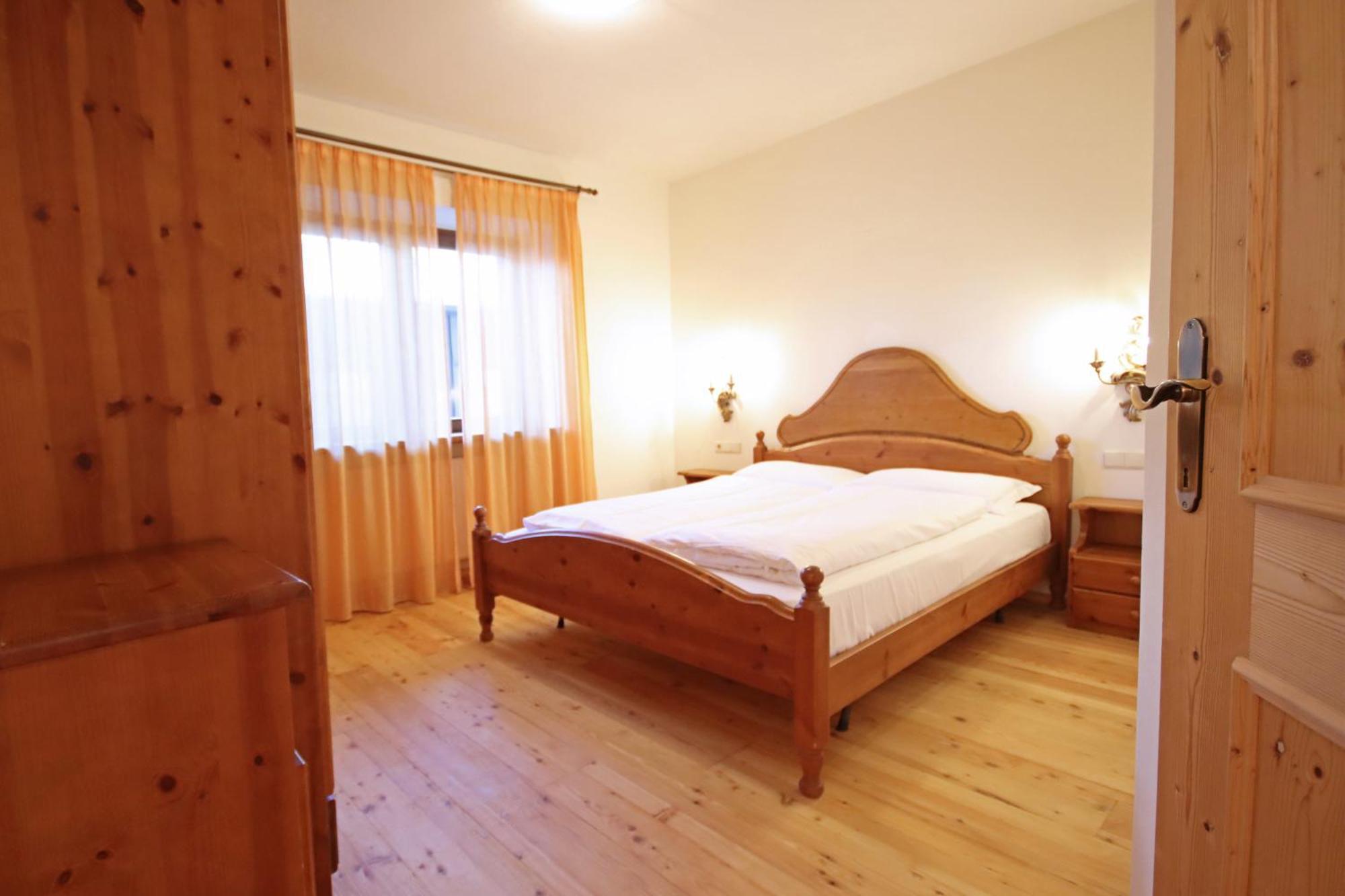 Aurturist Miramonti S. Candido San Candido Chambre photo