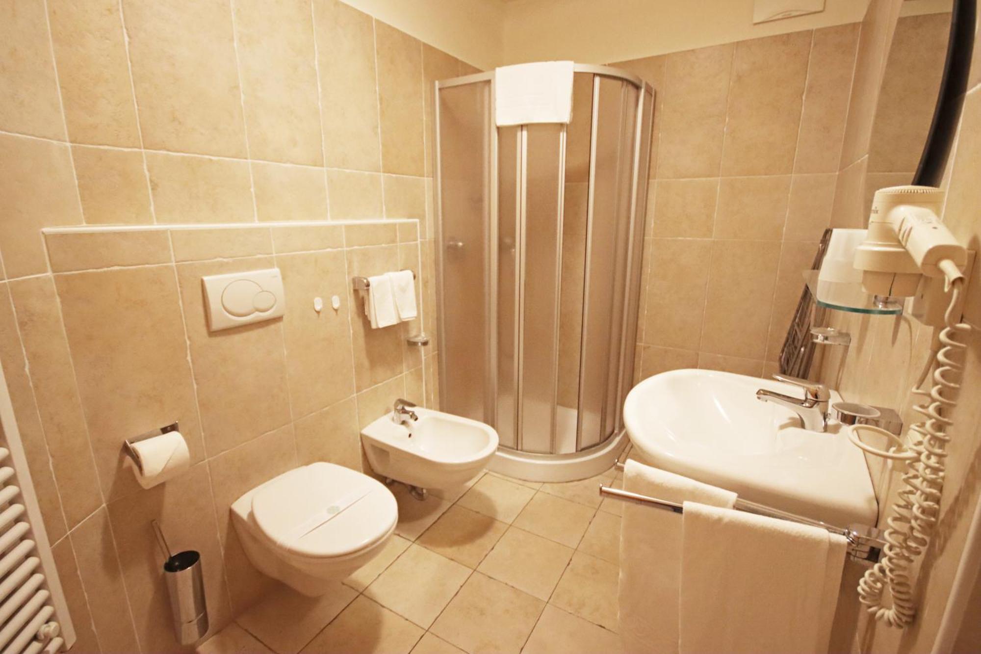 Aurturist Miramonti S. Candido San Candido Chambre photo