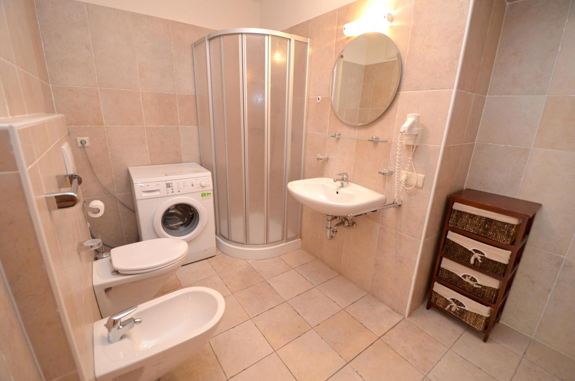 Aurturist Miramonti S. Candido San Candido Chambre photo