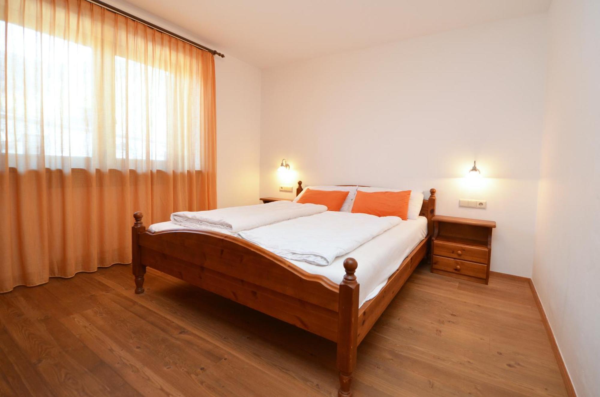Aurturist Miramonti S. Candido San Candido Chambre photo